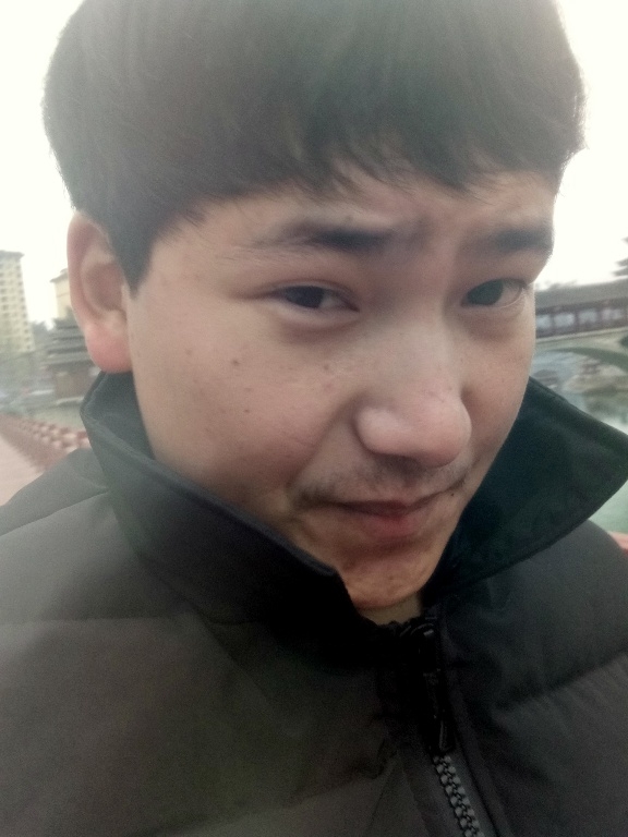 侗族青年作家超超的第二张照片--锦屏残疾人相亲网